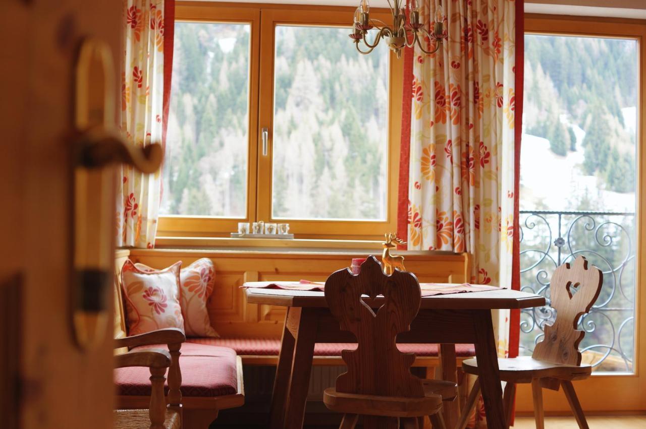 Appartement Ilse 장크트안톤암아를베르크 외부 사진